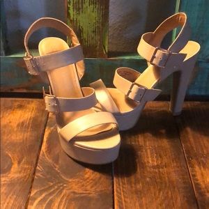 Lauren Conrad nude platform heels